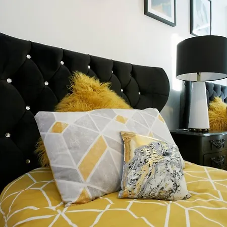 The Chad - Leeds Luxury & Contemporary