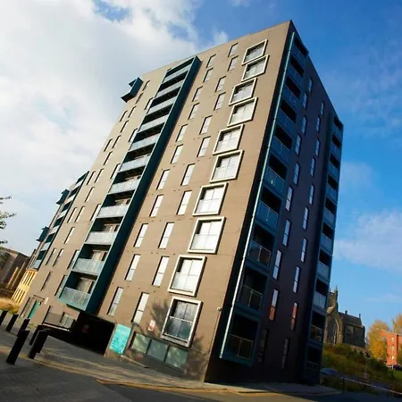 The Chad - Leeds Luxury & Contemporary Apartment